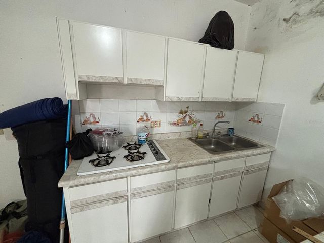 CARR 788 KM 6.7 TOMAS DE CASTRO I, Caguas, PR 00725