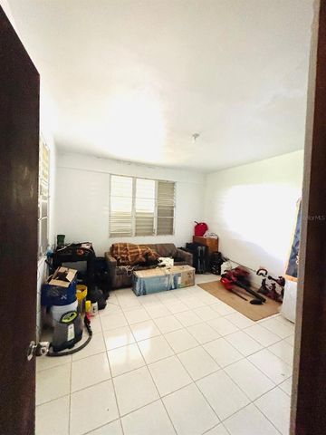 CARR 788 KM 6.7 TOMAS DE CASTRO I, Caguas, PR 00725