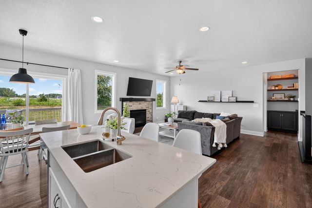 316 NW Beechwood Drive, Grimes, IA 50111