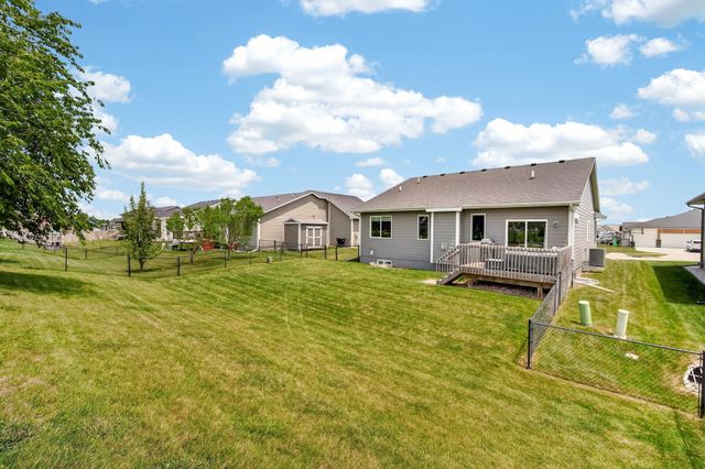 316 NW Beechwood Drive, Grimes, IA 50111