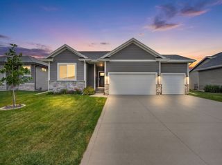 316 NW Beechwood Drive, Grimes, IA 50111