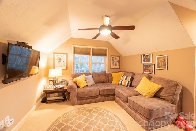 126 Moore Mountain Road, Vilas, NC 28692