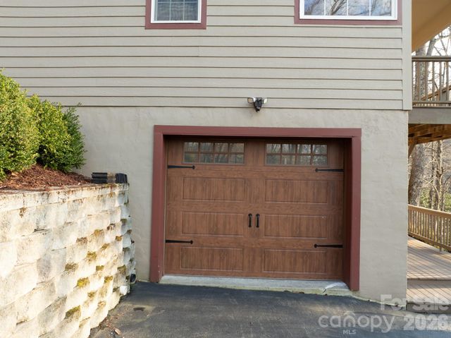 126 Moore Mountain Road, Vilas, NC 28692