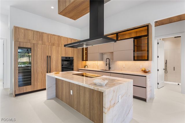 2529 SW 37th ST, Cape Coral, FL 33914