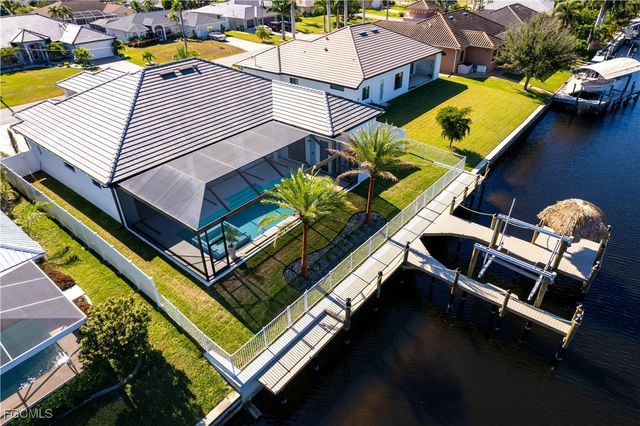 2529 SW 37th ST, Cape Coral, FL 33914