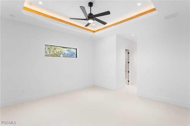 2529 SW 37th ST, Cape Coral, FL 33914