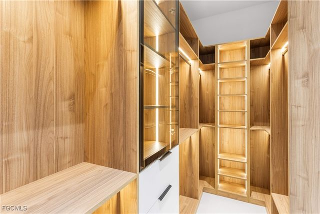 2529 SW 37th ST, Cape Coral, FL 33914