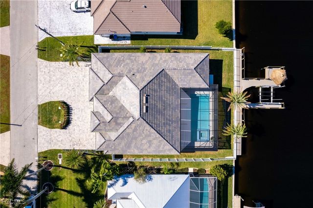 2529 SW 37th ST, Cape Coral, FL 33914