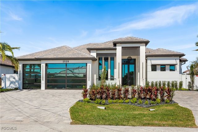 2529 SW 37th ST, Cape Coral, FL 33914