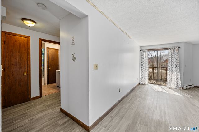 883 Rubber Avenue 3, Naugatuck, CT 06770