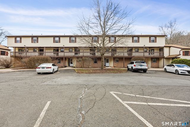 883 Rubber Avenue 3, Naugatuck, CT 06770