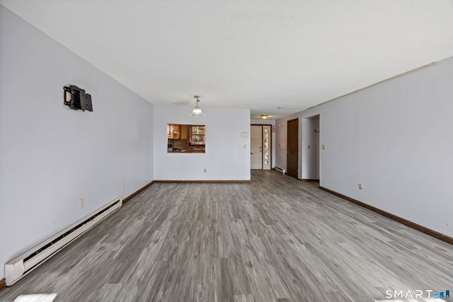 883 Rubber Avenue 3, Naugatuck, CT 06770