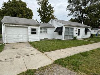 14549 Myrand Street, Warren, MI 48089