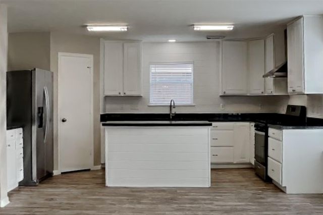 2506 Buckminster Drive, Spring, TX 77386