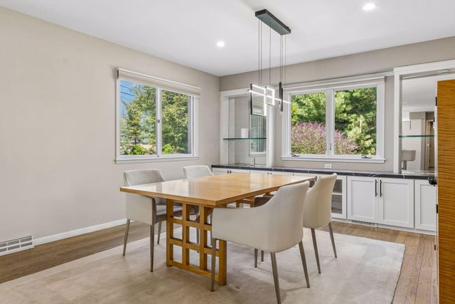 5512 Goya Lane, Edina, MN 55436