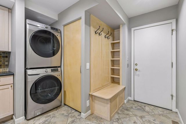5512 Goya Lane, Edina, MN 55436