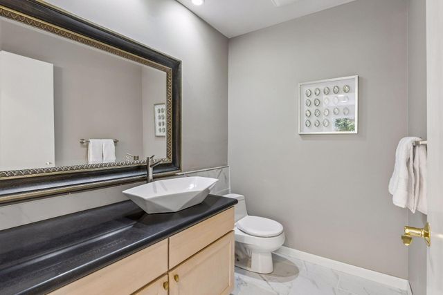 5512 Goya Lane, Edina, MN 55436