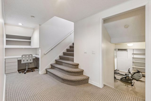 5512 Goya Lane, Edina, MN 55436