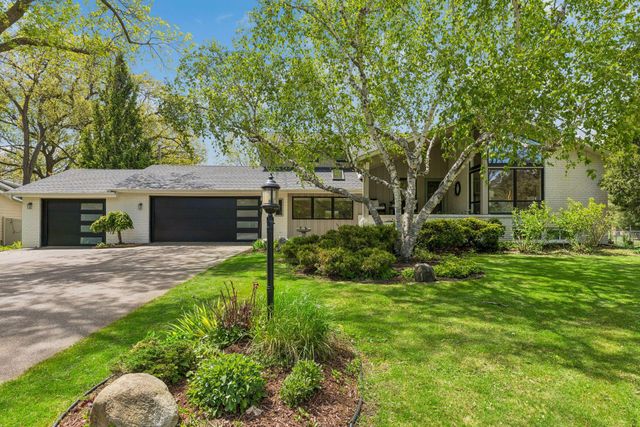 5512 Goya Lane, Edina, MN 55436