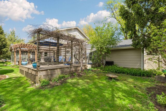 5512 Goya Lane, Edina, MN 55436