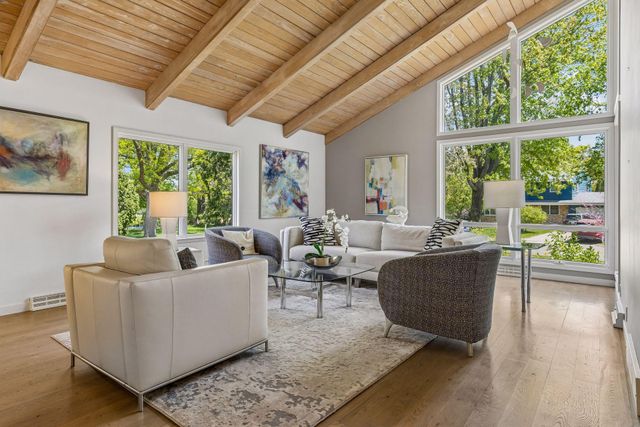 5512 Goya Lane, Edina, MN 55436
