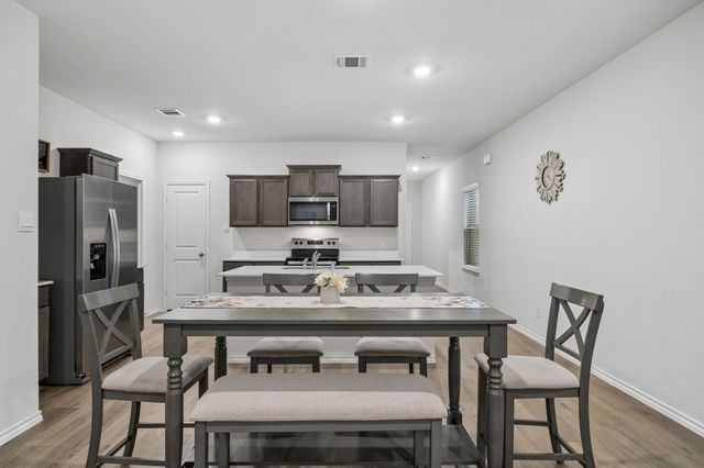3719 Mildren Bend, Crandall, TX 75114