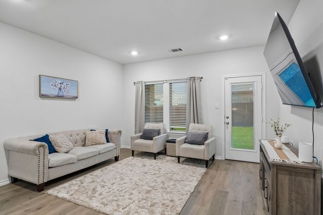 3719 Mildren Bend, Crandall, TX 75114