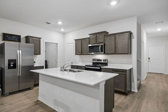 3719 Mildren Bend, Crandall, TX 75114