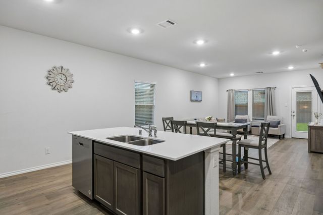 3719 Mildren Bend, Crandall, TX 75114