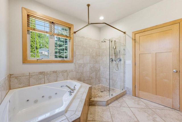 W266N6696 Beacon Hills DRIVE, Lisbon, WI 53089