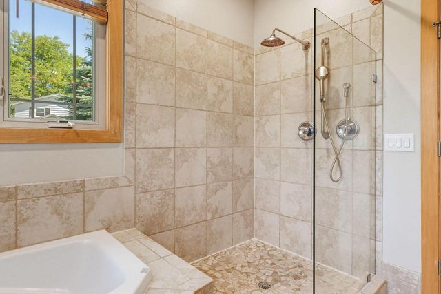 W266N6696 Beacon Hills DRIVE, Lisbon, WI 53089