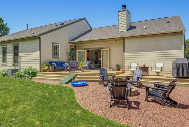 W266N6696 Beacon Hills DRIVE, Lisbon, WI 53089