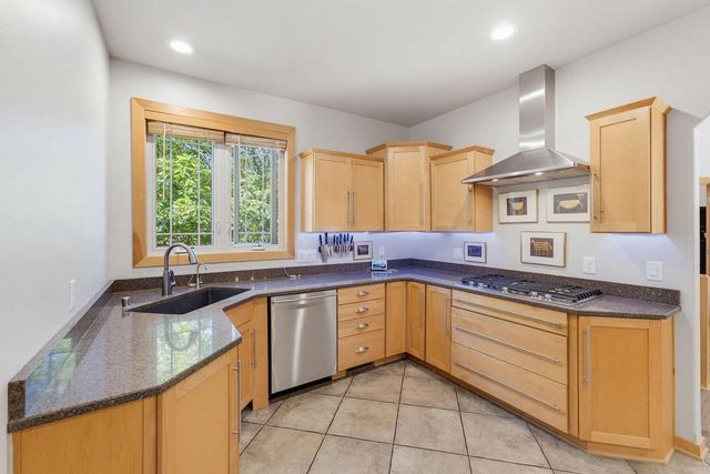 W266N6696 Beacon Hills DRIVE, Lisbon, WI 53089