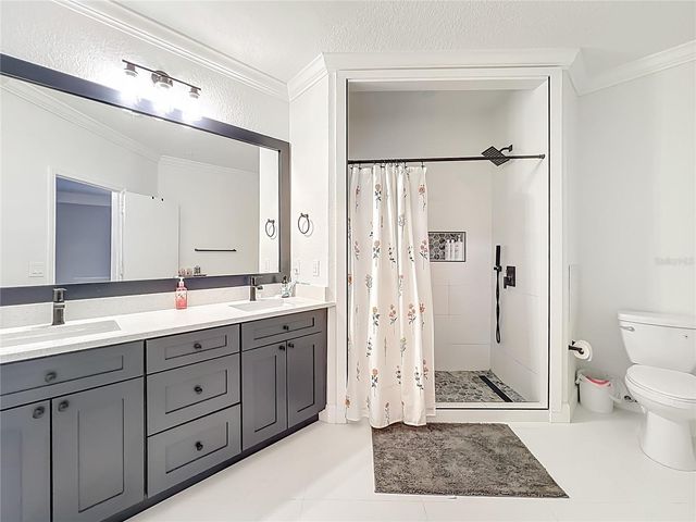 107 VISTA VERDI CIRCLE 205, Lake Mary, FL 32746