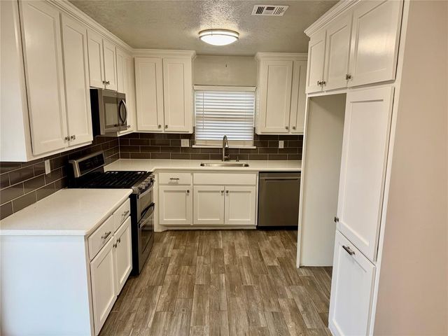 723 Barbour Avenue, Norman, OK 73069