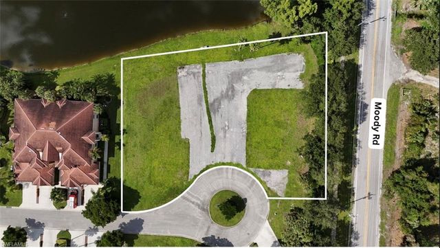 3180 Sea Trawler BEND, North Fort Myers, FL 33903