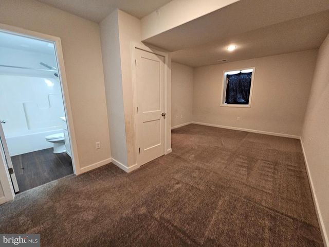 47 BOBBI CT, Berkeley Springs, WV 25411