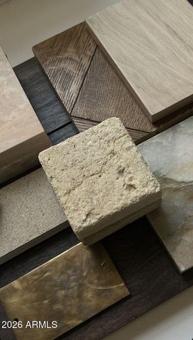 5709 N Harding Drive, Paradise Valley, AZ 85253