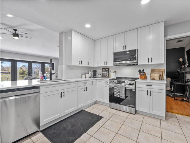 17506 FALLOWFIELD DRIVE, Lutz, FL 33549