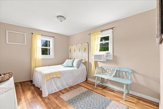 3 Charbonneau Ave, Lakeville, MA 02347