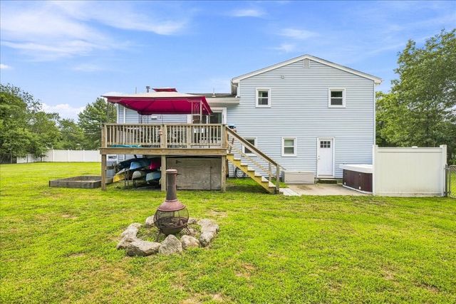 3 Charbonneau Ave, Lakeville, MA 02347