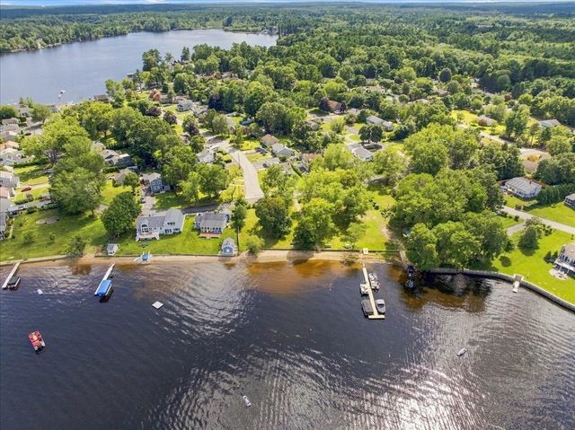 3 Charbonneau Ave, Lakeville, MA 02347