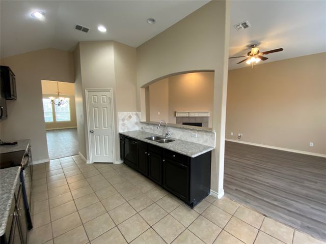 712 Decatur Way, Wylie, TX 75098