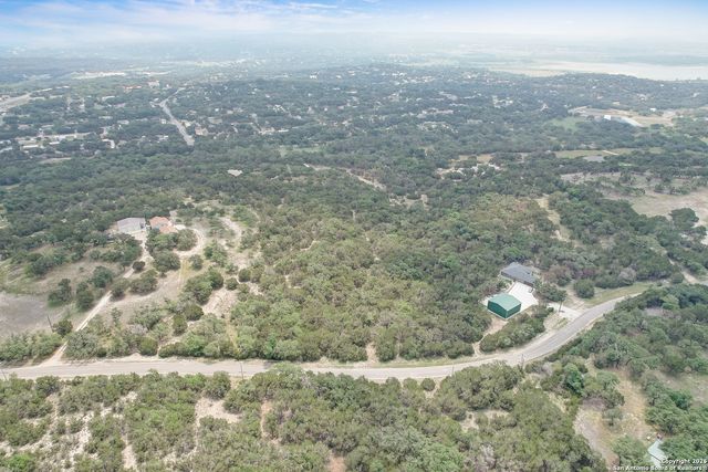 875 Country, Canyon Lake, TX 78133