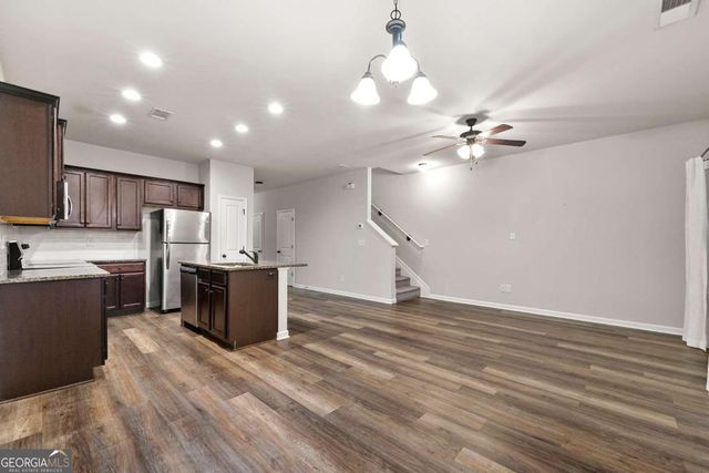 902 Creel Lane, Atlanta, GA 30349