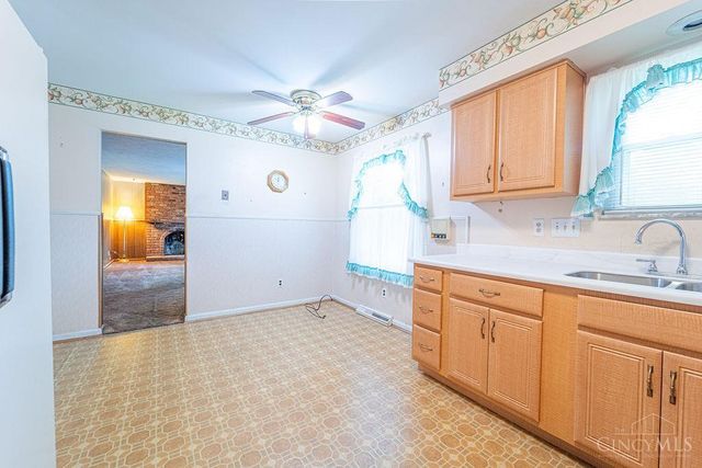 2559 Fulbourne Drive, Mt Healthy, OH 45231