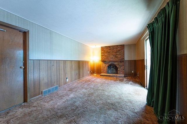 2559 Fulbourne Drive, Mt Healthy, OH 45231