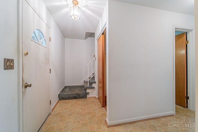 2559 Fulbourne Drive, Mt Healthy, OH 45231