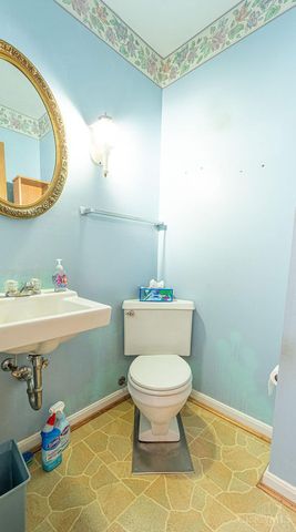2559 Fulbourne Drive, Mt Healthy, OH 45231