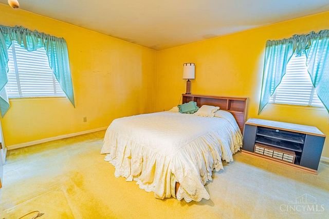 2559 Fulbourne Drive, Mt Healthy, OH 45231